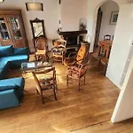 Le Belvedere Aux Cygnes Du Moulin Du Roy Holiday home Touvre