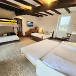 Holiday home Le Belvedere Aux Cygnes Du Moulin Du Roy