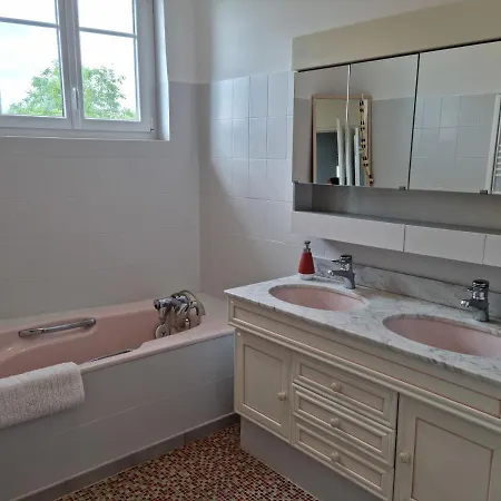 Grande Maison Escapade Au Bord De La Riviere * Touvre