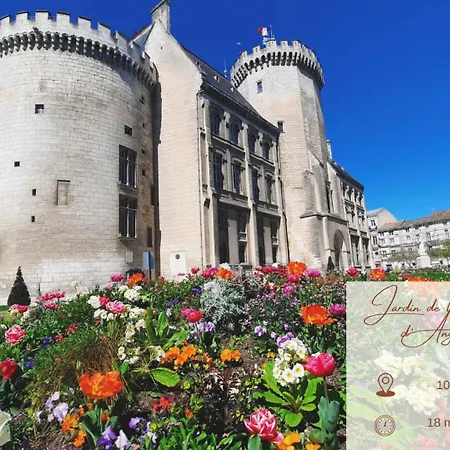 Grande Maison Escapade Au Bord De La Riviere Touvre